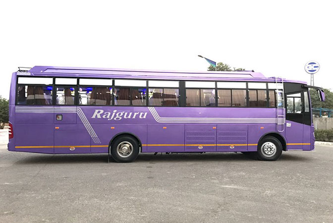 Buses for contract in Chandigarh